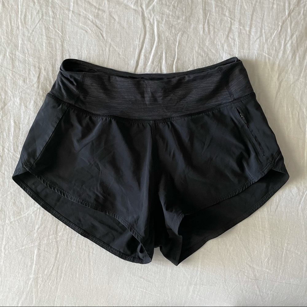 Outdoor Voices / Hudson 2.5” Shorts
